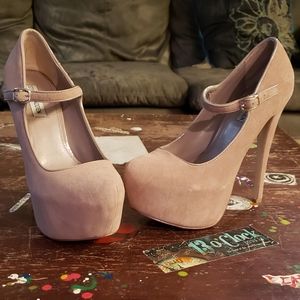 Steve Madden Blush Viktoree High Heels